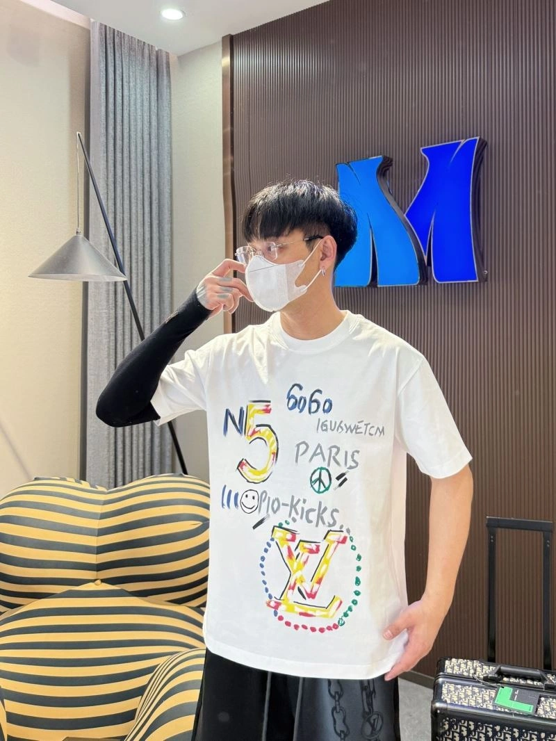 WaterResistant Louis Vuitton T-Shirts 132290