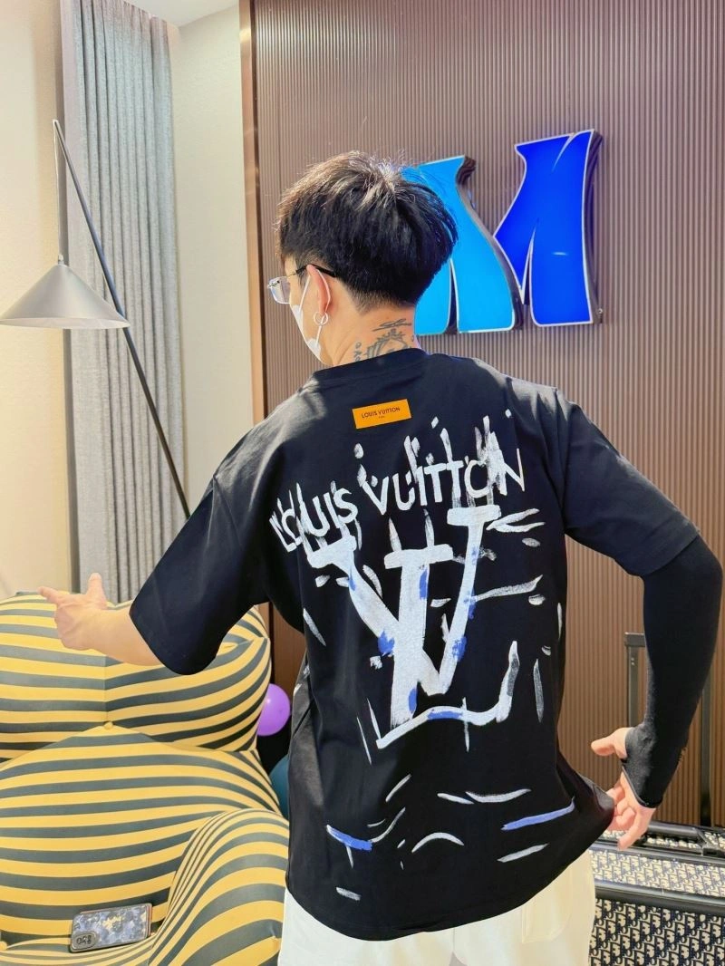 HighPerformance Louis Vuitton T-Shirts 132299