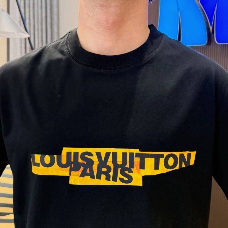 Louis Vuitton T-Shirts ModernLook 132295