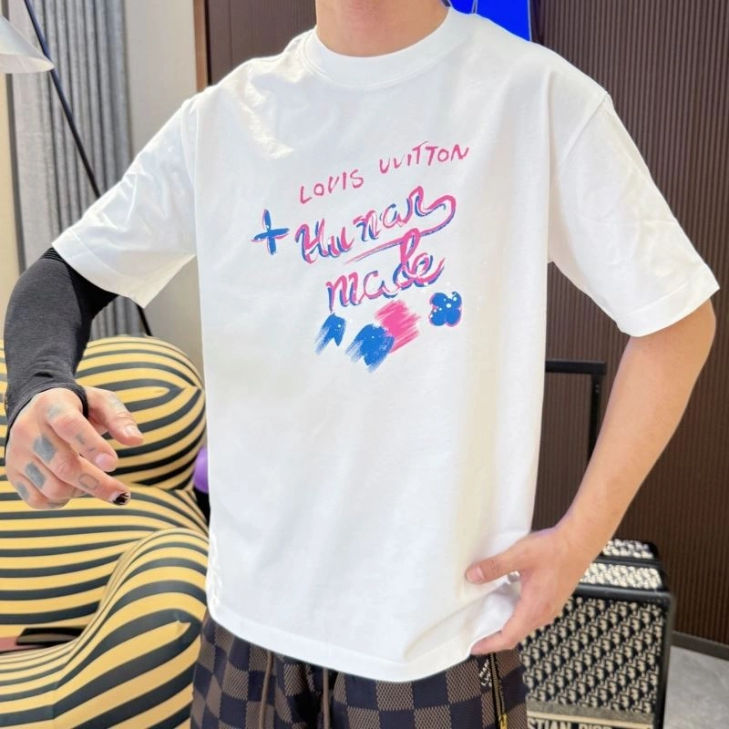 Louis Vuitton T-Shirts Snug 132294