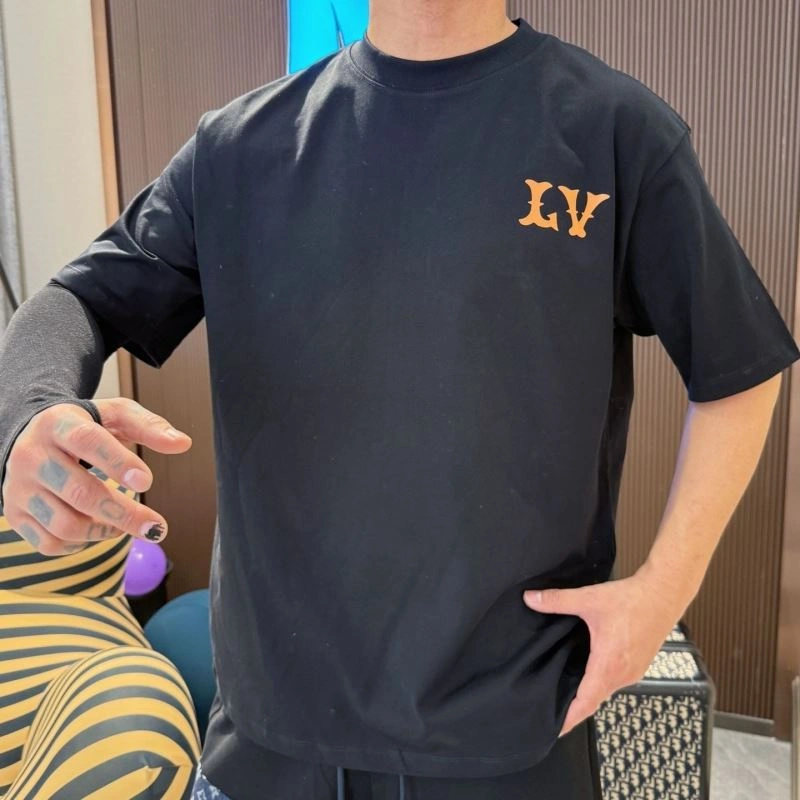 QuickDry Louis Vuitton T-Shirts 132278