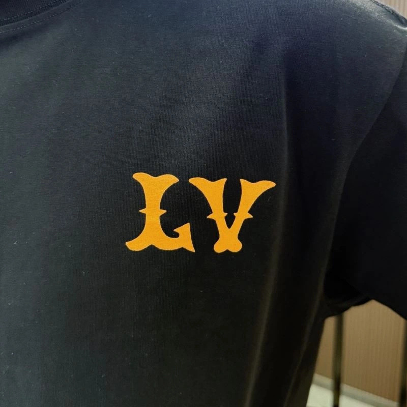 QuickDry Louis Vuitton T-Shirts 132278
