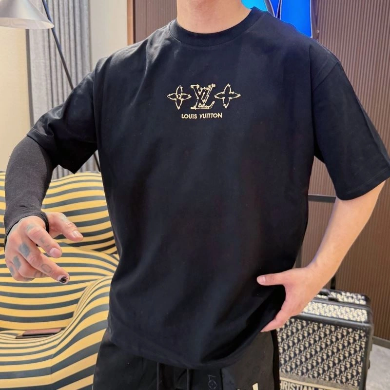 Louis Vuitton T-Shirts Classic 132279