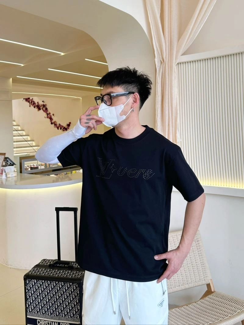 NewStyle Louis Vuitton T-Shirts 132259