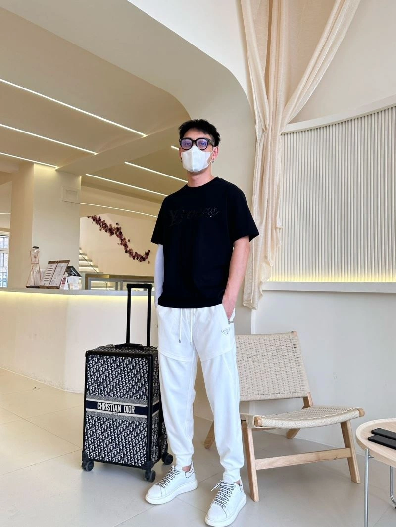 NewStyle Louis Vuitton T-Shirts 132259
