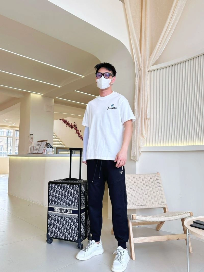 Louis Vuitton T-Shirts Reliable 132260