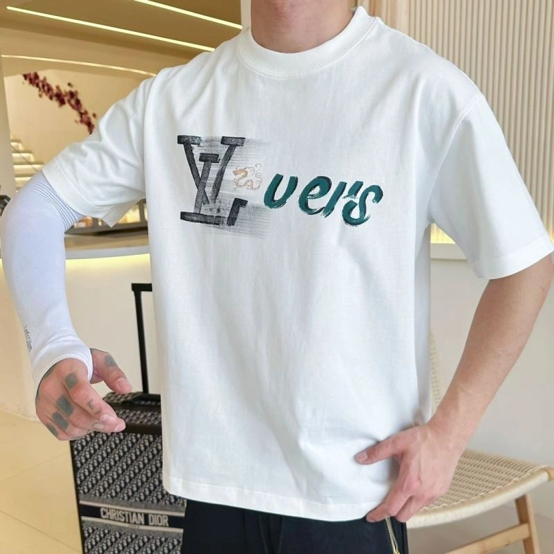 SoftTouch Louis Vuitton T-Shirts 132253