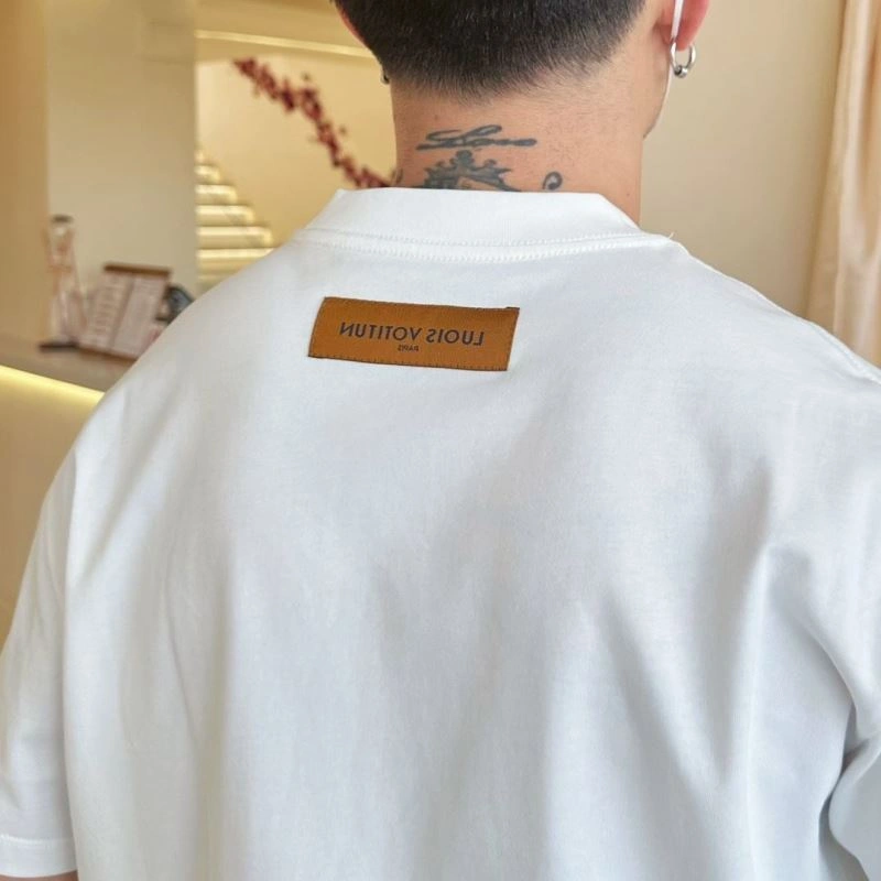 SoftTouch Louis Vuitton T-Shirts 132253