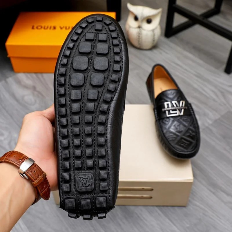 Louis Vuitton Tods Shoes Sleek 30446