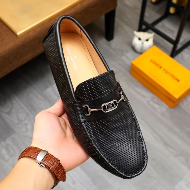 Minimalist Louis Vuitton Tods Shoes 30444