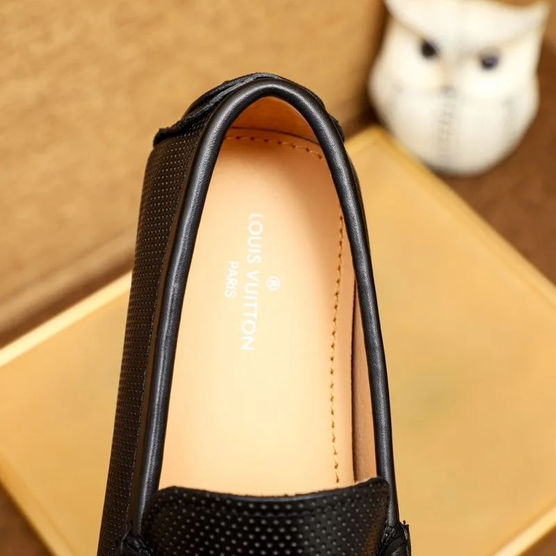 Minimalist Louis Vuitton Tods Shoes 30444