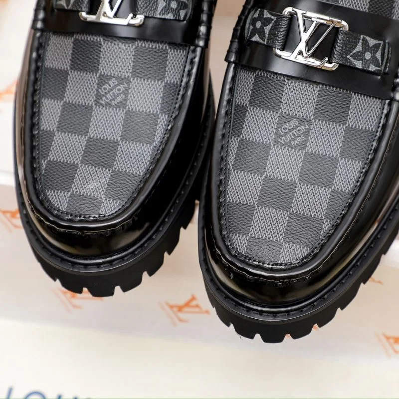 Louis Vuitton Tods Shoes AllSeason 30440