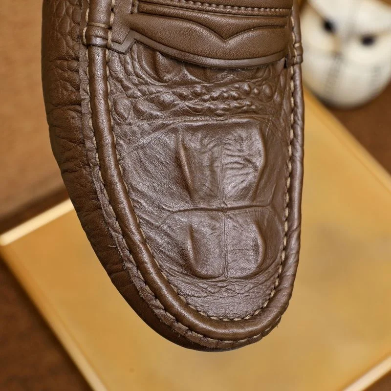 Unisex Louis Vuitton Tods Shoes 30430