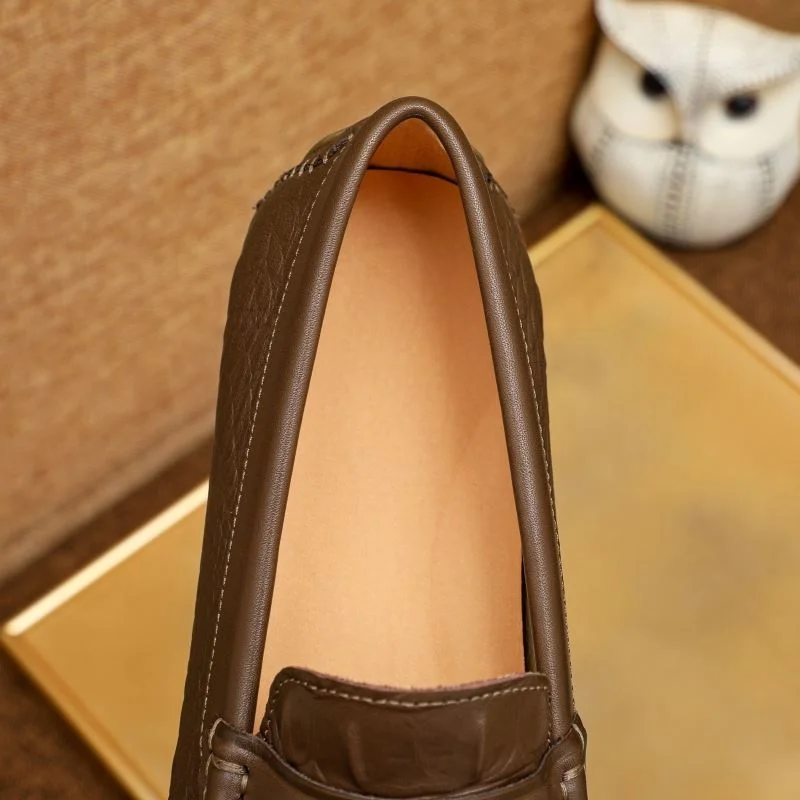 Unisex Louis Vuitton Tods Shoes 30430