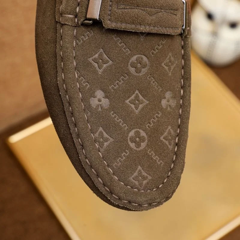 Classic Louis Vuitton Tods Shoes 30429