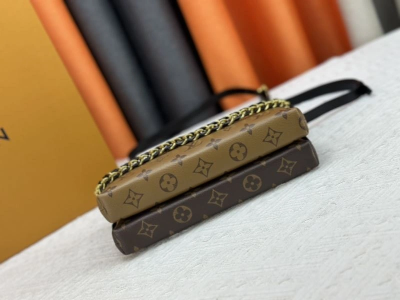 Chic Louis Vuitton Top Handle Bags 80325