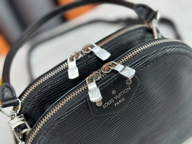 Unisex Louis Vuitton Top Handle Bags 80321