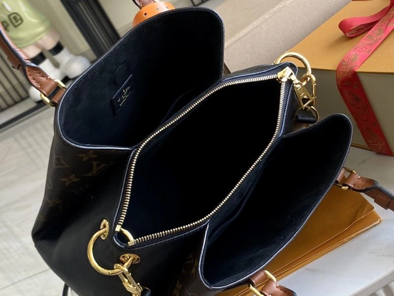 HighPerformance Louis Vuitton Top Handle Bags 93990
