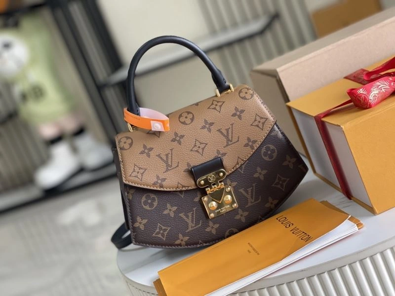 EyeCatching Louis Vuitton Top Handle Bags 93909
