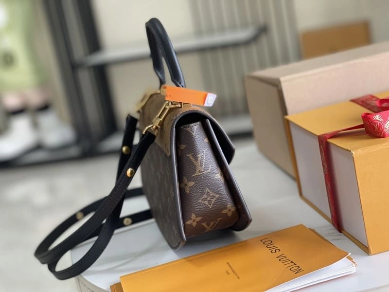 EyeCatching Louis Vuitton Top Handle Bags 93909