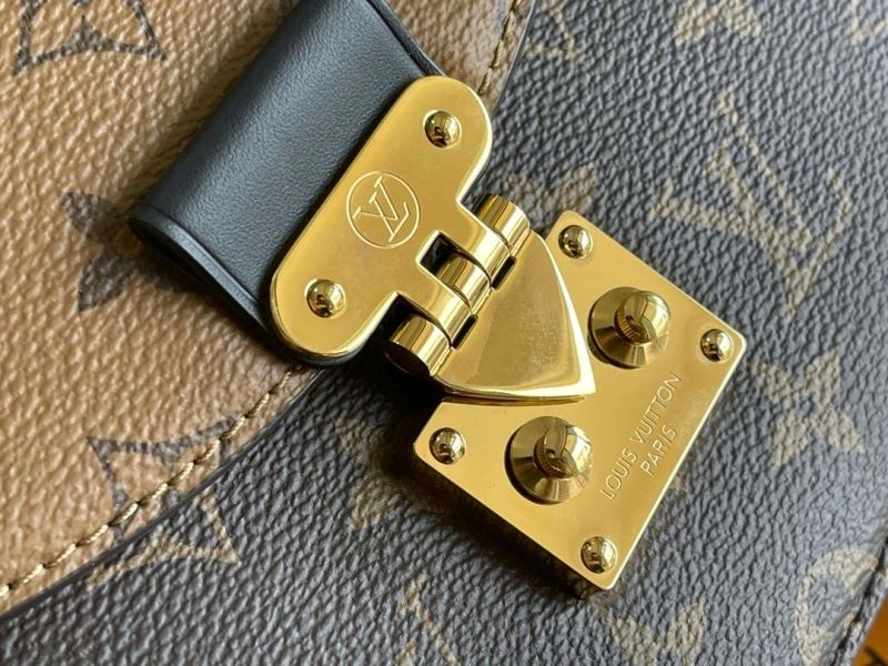 EyeCatching Louis Vuitton Top Handle Bags 93909