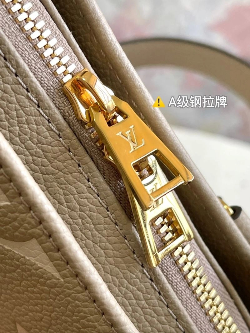 Louis Vuitton Top Handle Bags Versatile 93932
