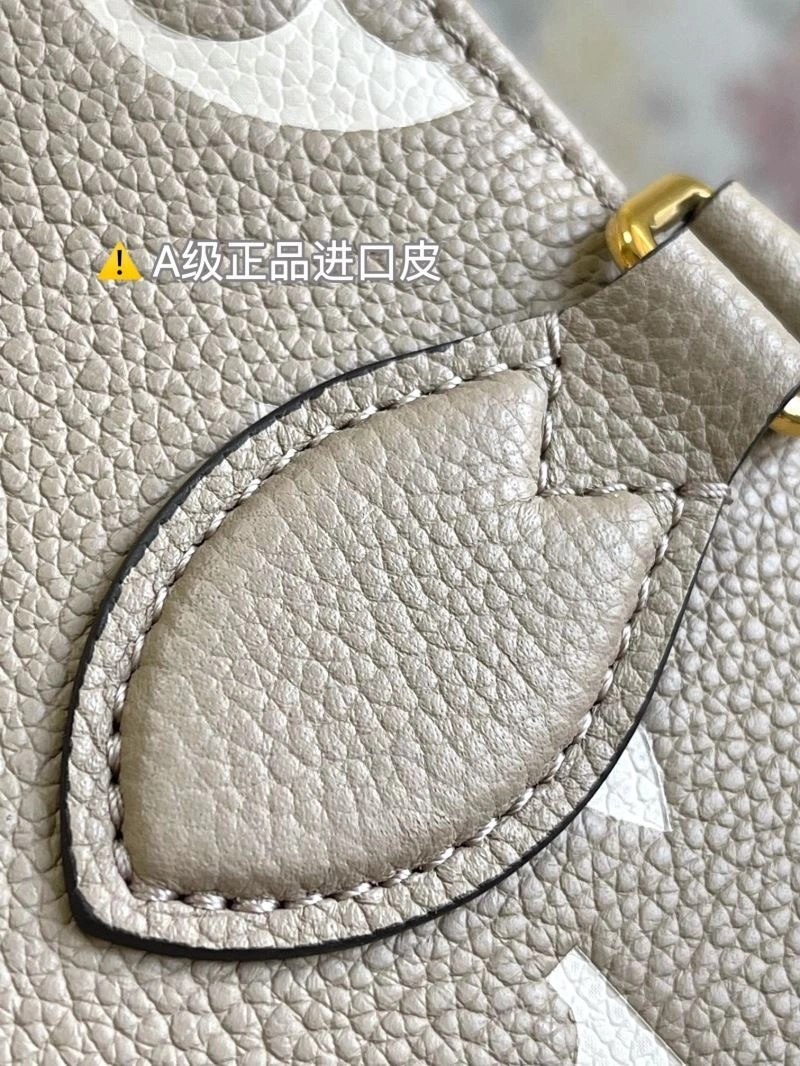 Louis Vuitton Top Handle Bags Versatile 93932