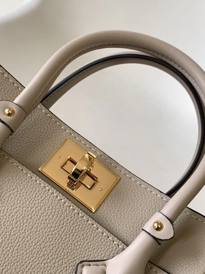 Breathable Louis Vuitton Top Handle Bags 43237