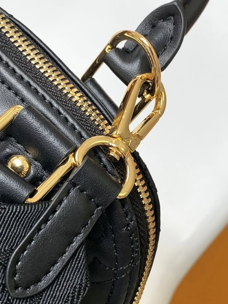TravelReady Louis Vuitton Top Handle Bags 42302