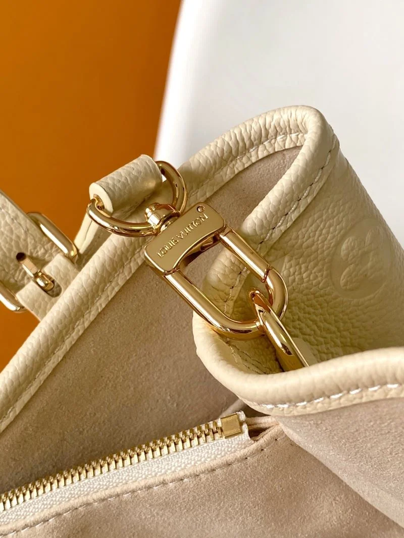 Fashionable Louis Vuitton Top Handle Bags 42290