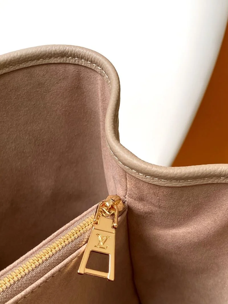 OdorResistant Louis Vuitton Top Handle Bags 42294