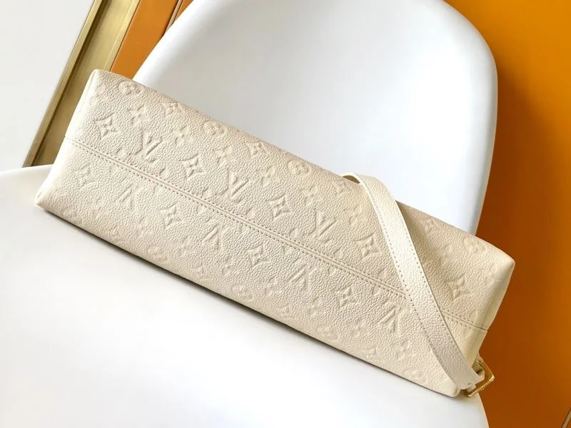 Chic Louis Vuitton Top Handle Bags 42292