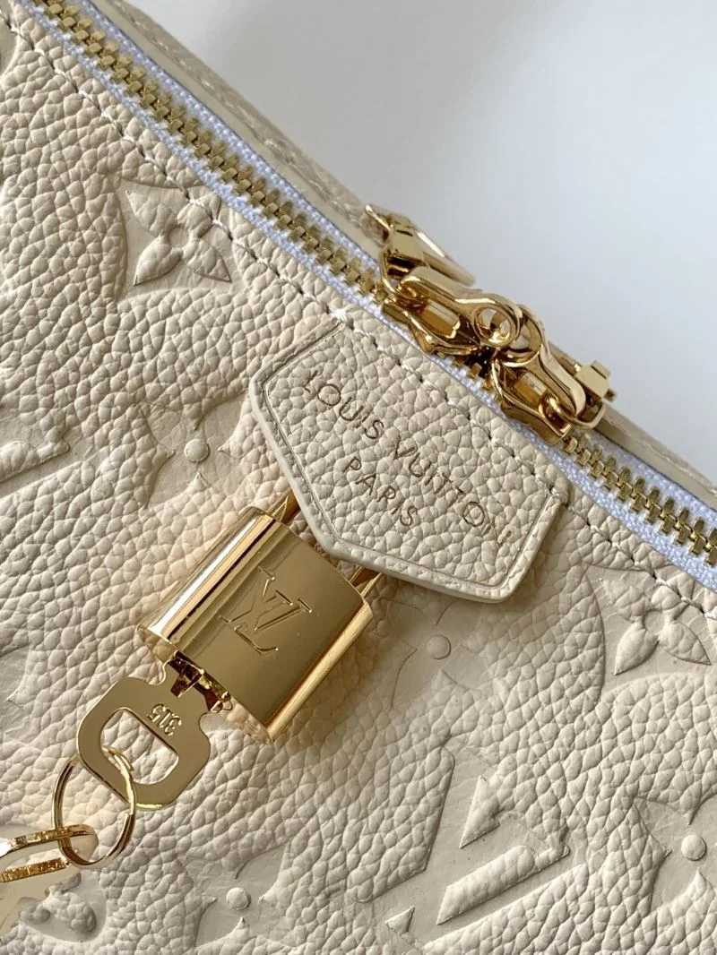 Louis Vuitton Top Handle Bags Comfortable 42320