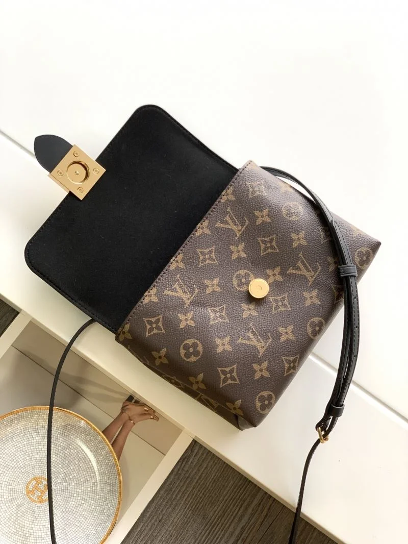 UrbanChic Louis Vuitton Top Handle Bags 42250