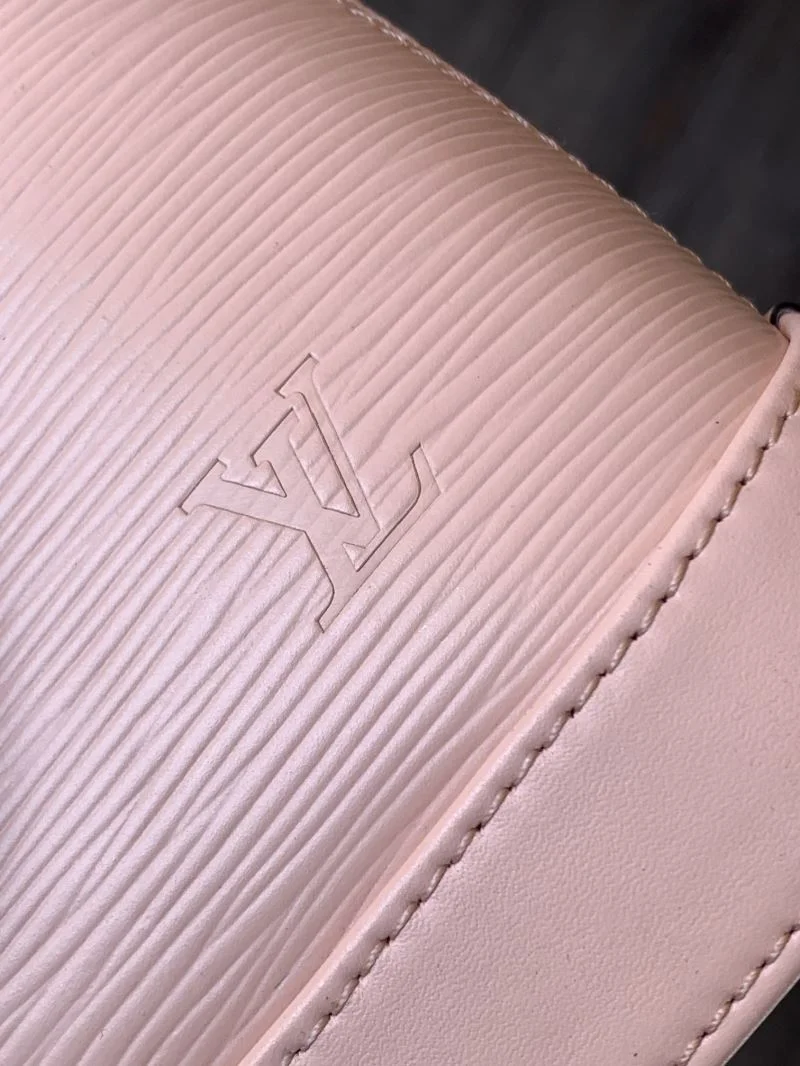 Comfortable Louis Vuitton Top Handle Bags 42237