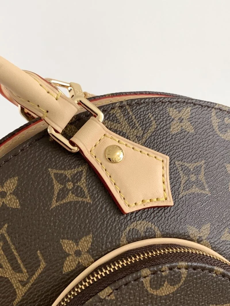 Lightweight Louis Vuitton Top Handle Bags 42277