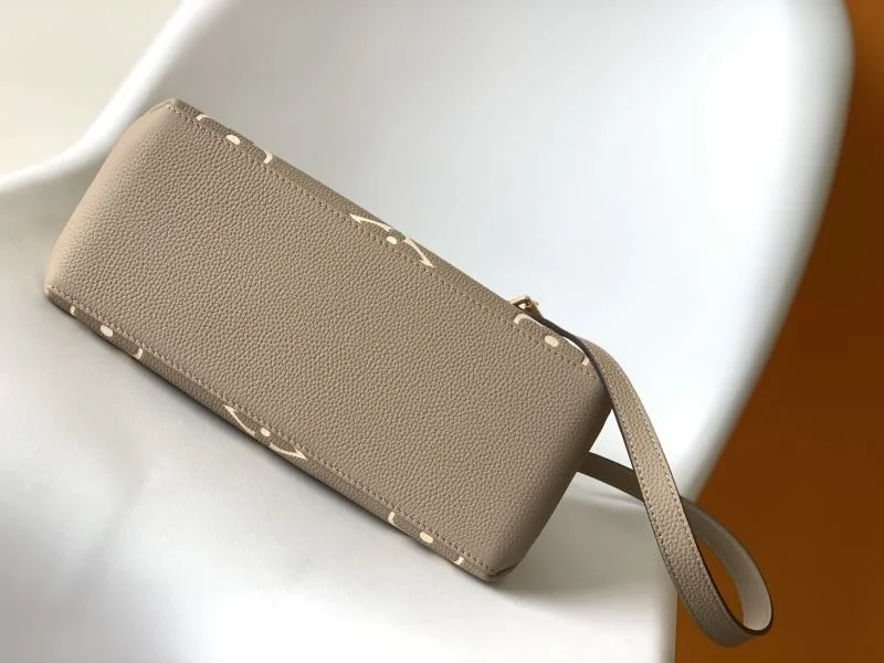OnTrend Louis Vuitton Top Handle Bags 42282