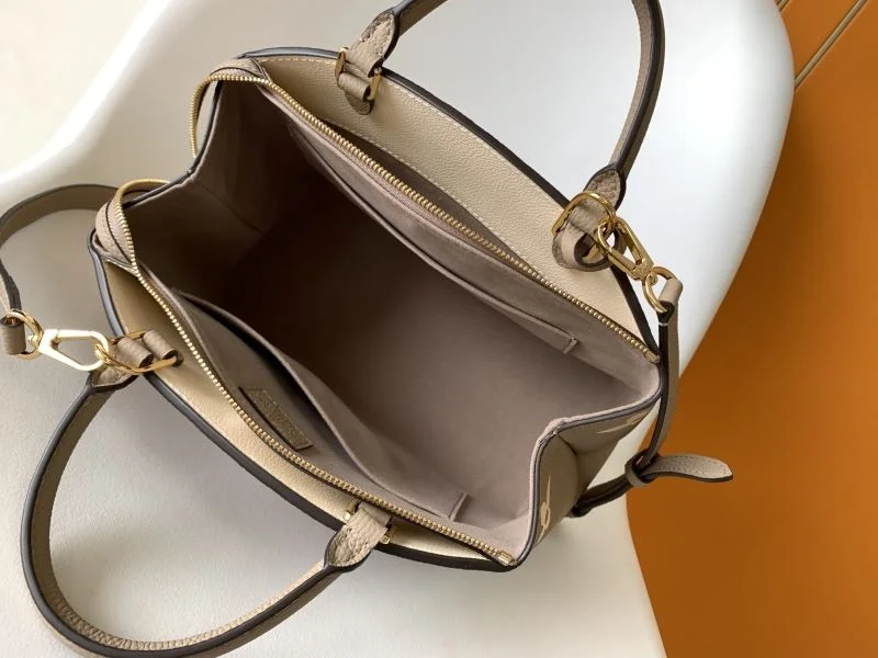 OnTrend Louis Vuitton Top Handle Bags 42282