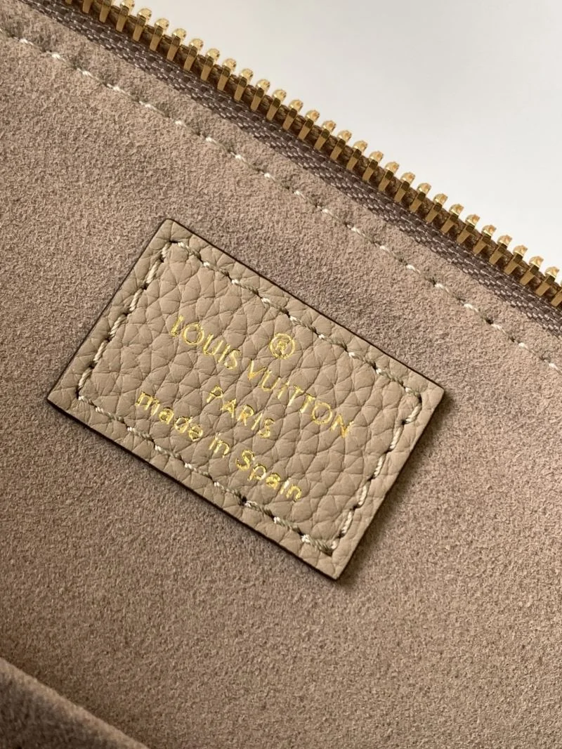 OnTrend Louis Vuitton Top Handle Bags 42282