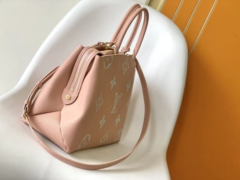 Stylish Louis Vuitton Top Handle Bags 42242