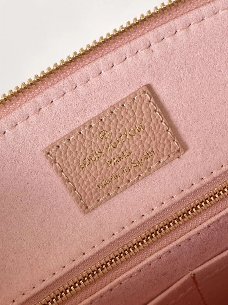 Stylish Louis Vuitton Top Handle Bags 42242