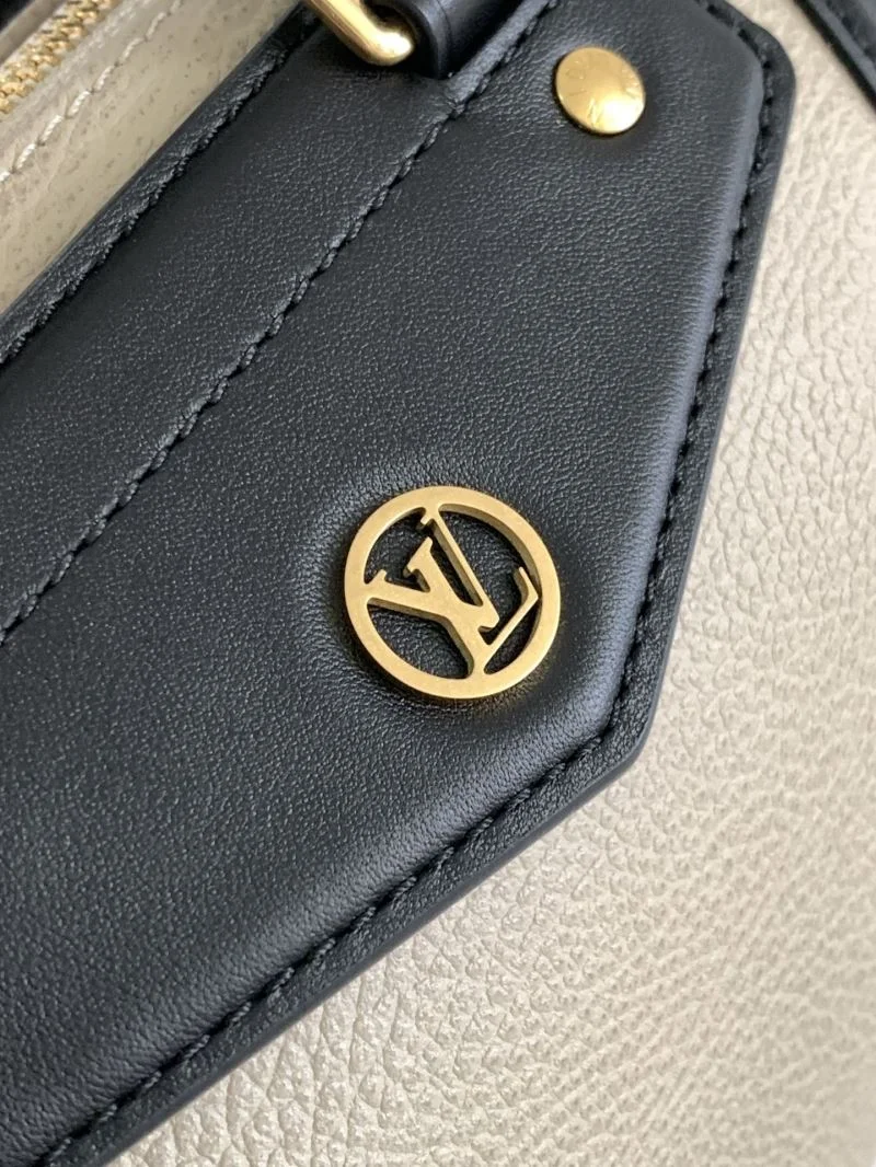 Louis Vuitton Top Handle Bags SmartChoice 41836