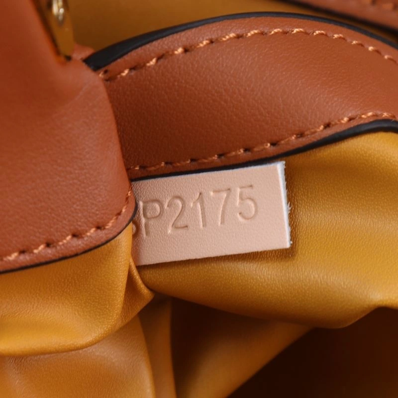 Functional Louis Vuitton Top Handle Bags 87330