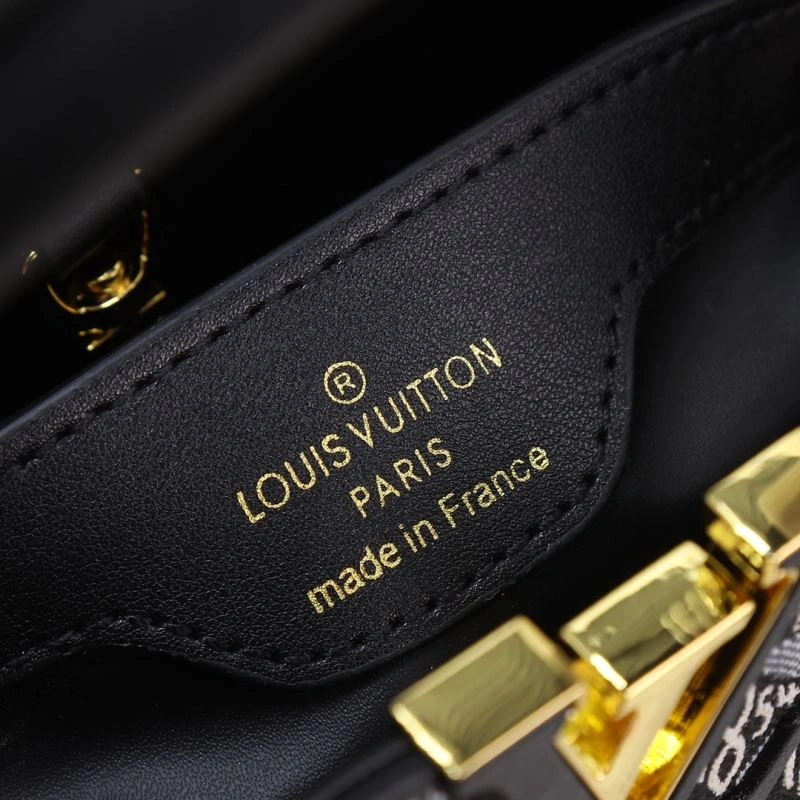 Packable Louis Vuitton Top Handle Bags 87326