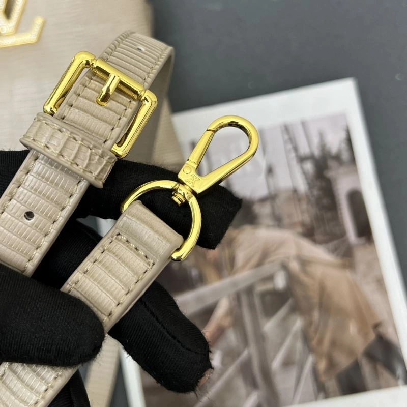 Reliable Louis Vuitton Top Handle Bags 83502