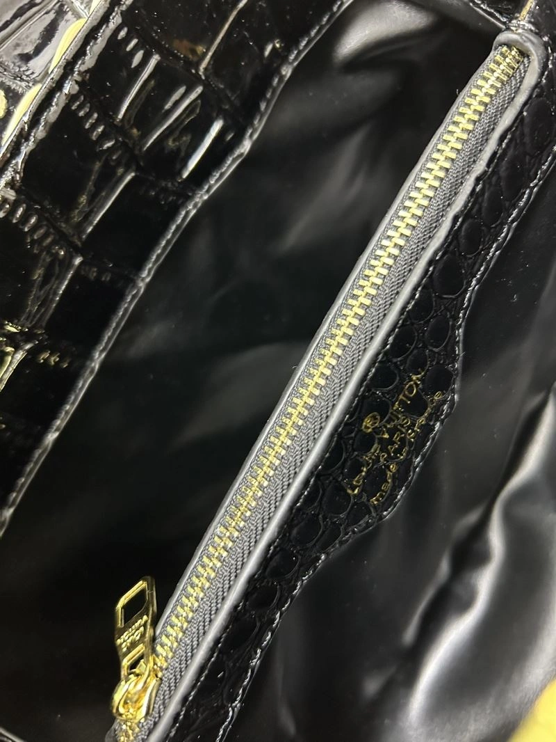 Trendy Louis Vuitton Top Handle Bags 83356