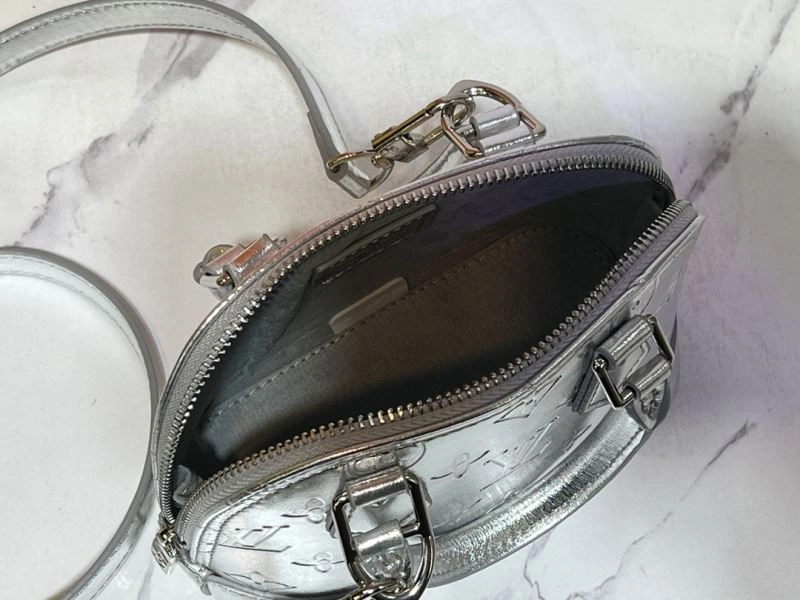 Breathable Louis Vuitton Top Handle Bags 80055