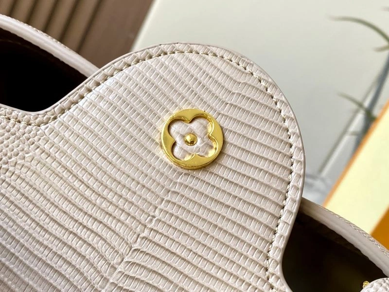 Casual Louis Vuitton Top Handle Bags 79988
