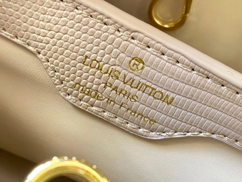 Casual Louis Vuitton Top Handle Bags 79988