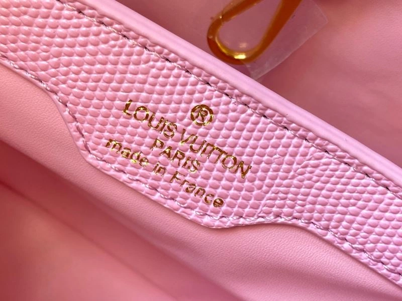Stretchable Louis Vuitton Top Handle Bags 79984